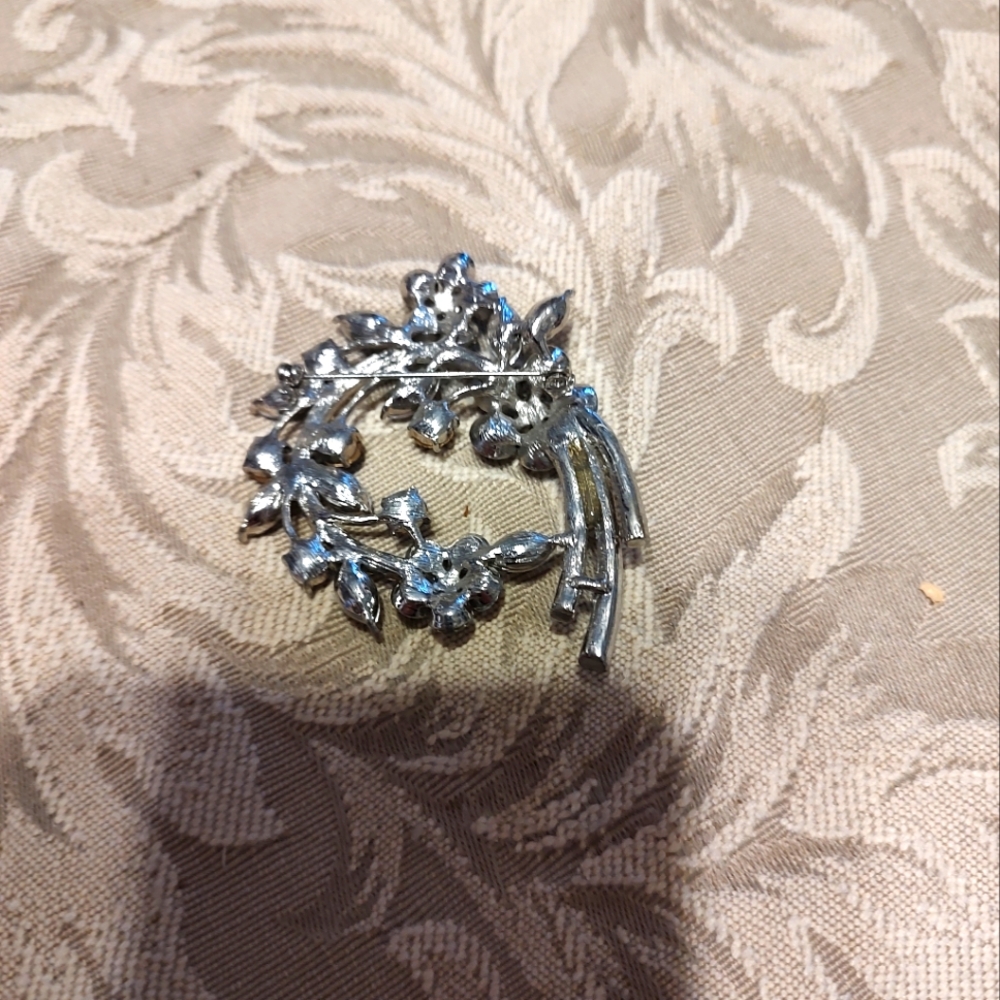 🖤🩶🤍 Sultry Vintage 90's Art Deco Nouveau Rhinestone Brooch - Picture 11 of 11
